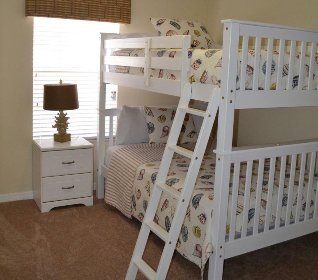 Spacious Villa Near Disney Four Corners ภายนอก รูปภาพ